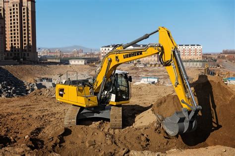 liebherr r 920 compact litronic crawler excavator|R 920 Compact Litronic .